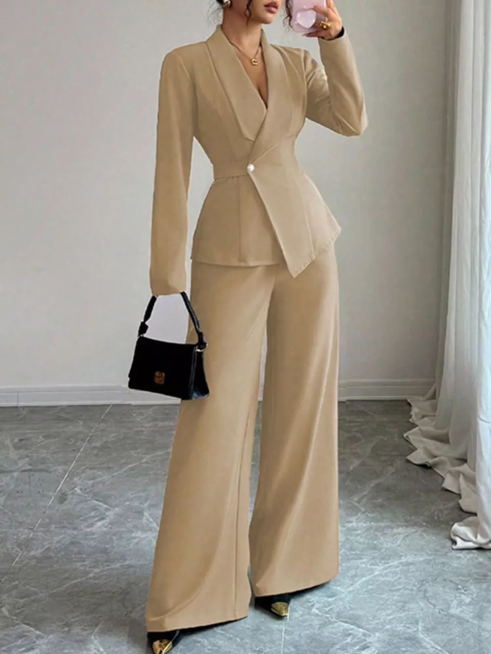 Ensemble Tailleur Femme — Blazer Cintré & Pantalon Large
