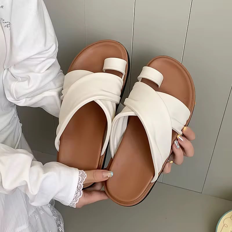Sandales Élégantes à Brides Croisées