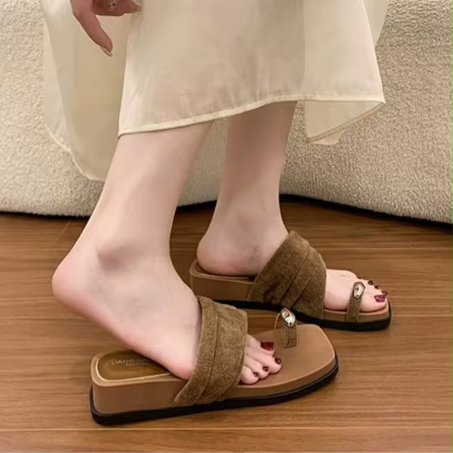 Mules Féminines Léopard Dorés